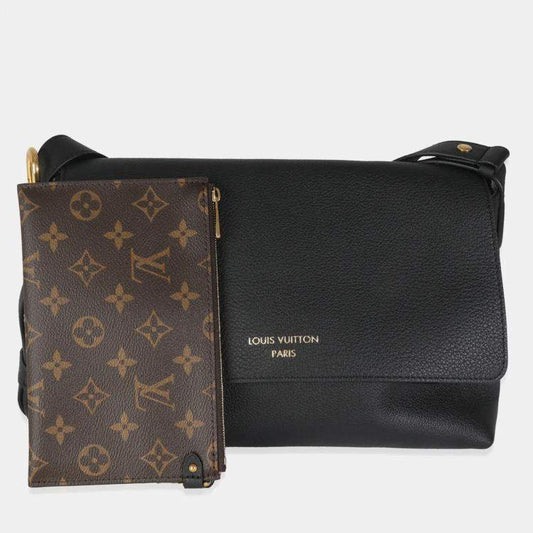 Louis Vuitton
Louis Vuitton Black Grained Calf Leather Low Key Messenger bag