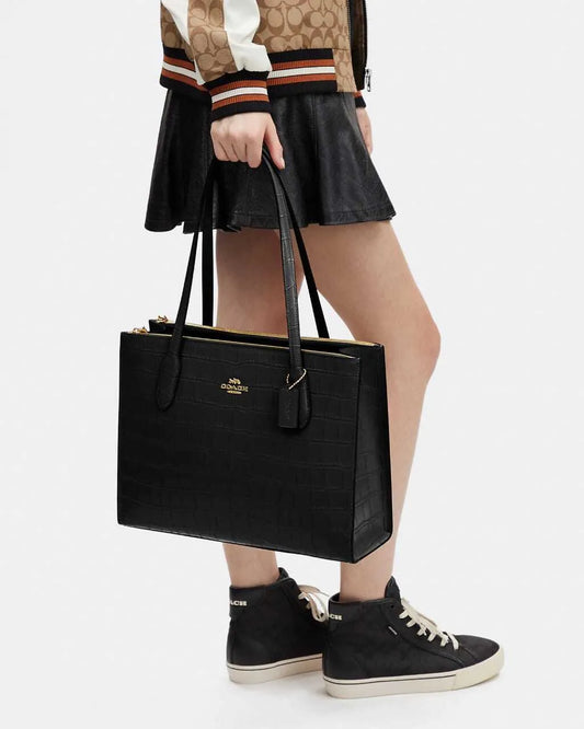 Nina Small Tote In Signature Leather
Comparable Value $550 …..(Sold Out)