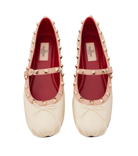 Valentino Garavani
Rockstud leather Mary Jane flats